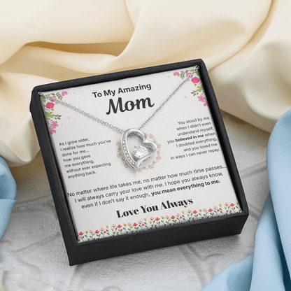 To My Amazing Mom - Heart Necklace Gift - English.